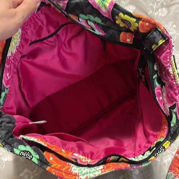 Vera Bradley ‘Ziggy Zinnia’ Tote Bag - Picture 3 of 4